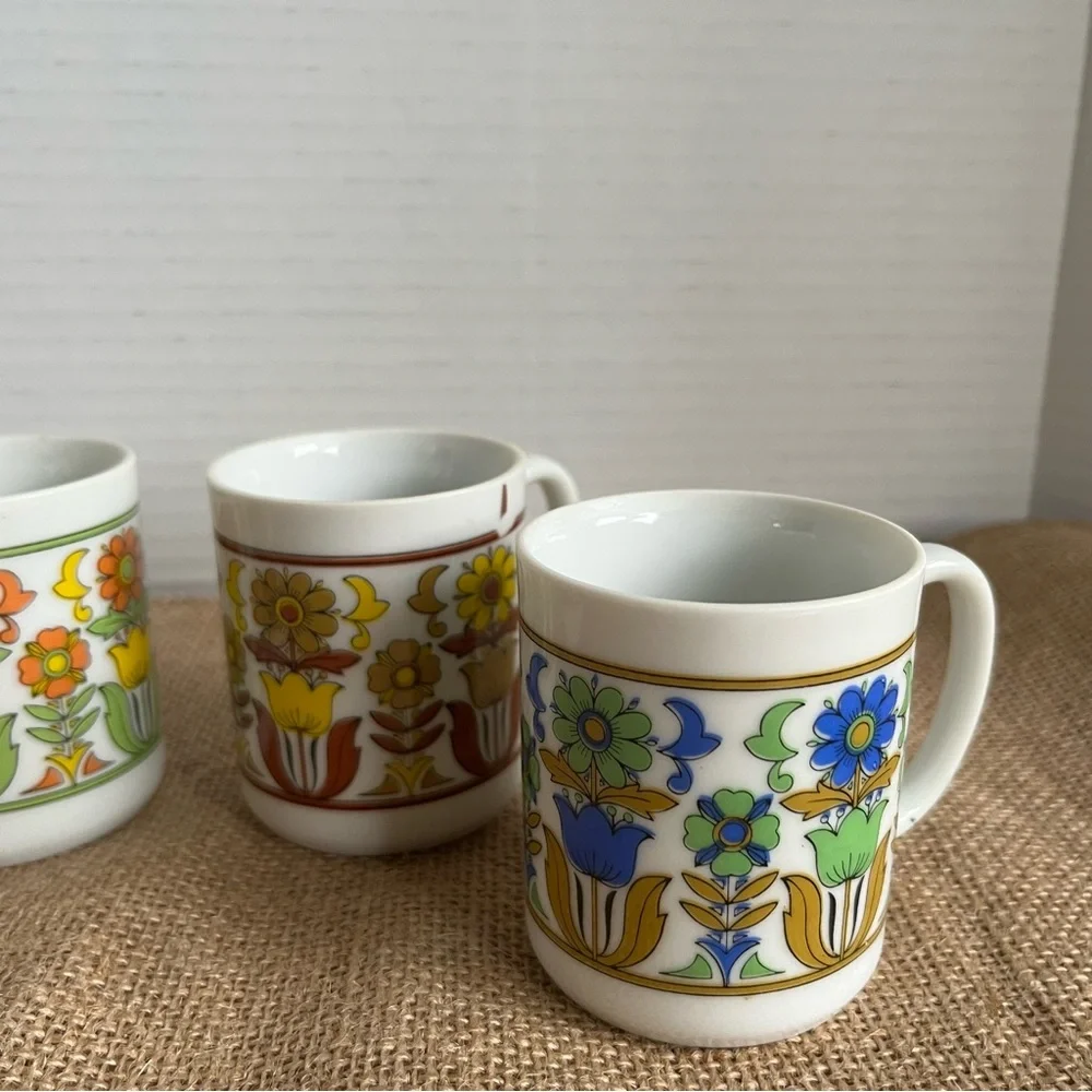 Vintage Stylecraft espresso mugs from Japan 1970s four